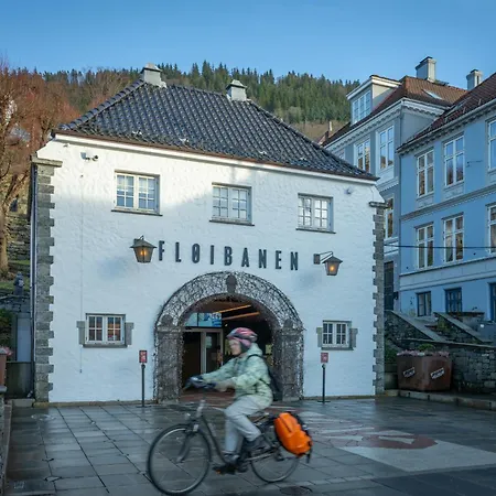 Modern 2nd-floor Luxury * ベルゲン